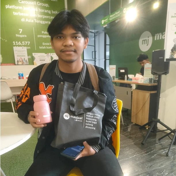 Pelanggan Maujual