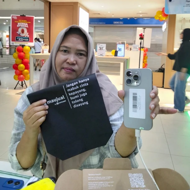 Pelanggan Maujual